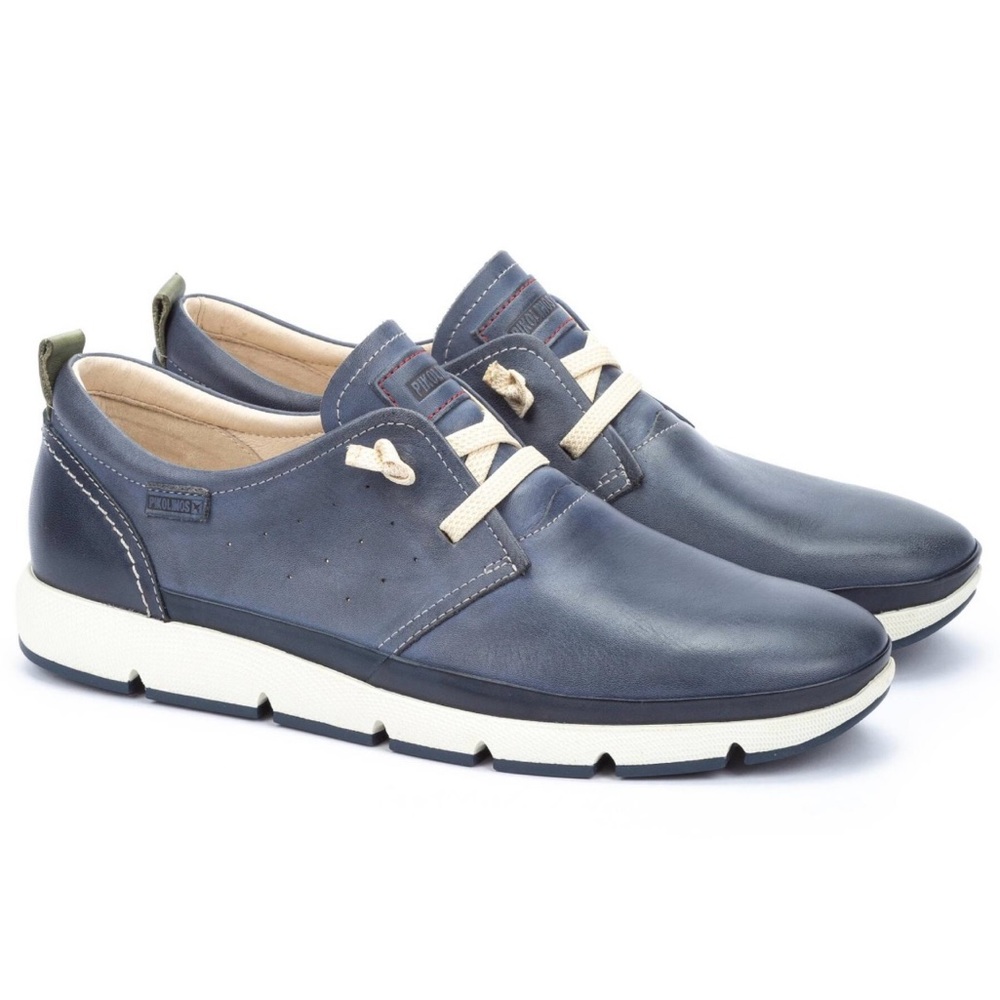 *New in Box* Pikolinos Fuencarral leather sneakers with elastic laces